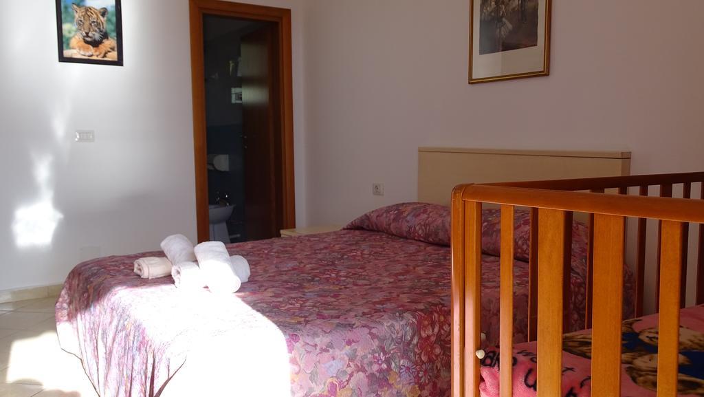 Residence Jazoj Vlorë Buitenkant foto