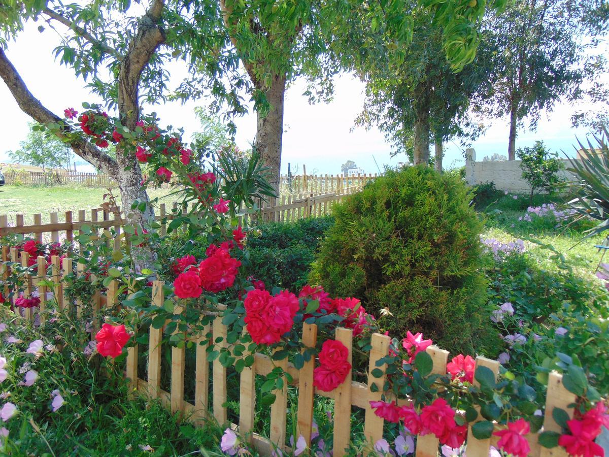 Residence Jazoj Vlorë Buitenkant foto