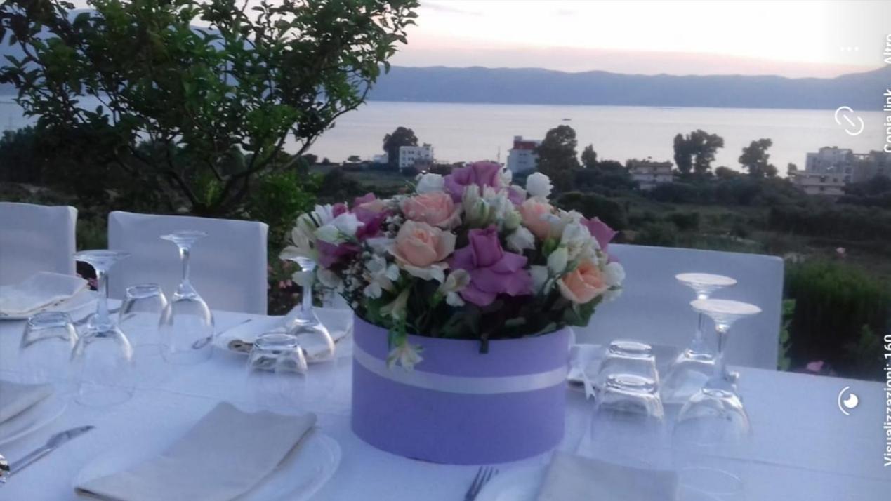 Residence Jazoj Vlorë Buitenkant foto